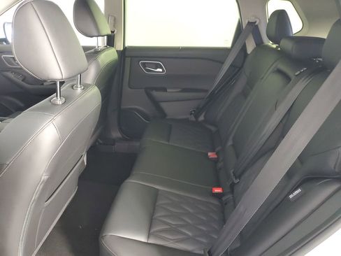 New 2026 Nissan Rogue Platinum AWD/4WD image 12