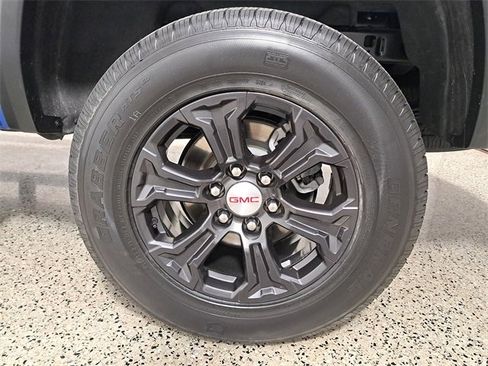 Used 2023 GMC Canyon Elevation w/ Trailering Package image 8