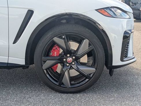 Used 2022 Jaguar F-PACE SVR AWD/4WD image 12