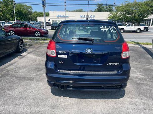 Used 2004 Toyota Matrix image 3