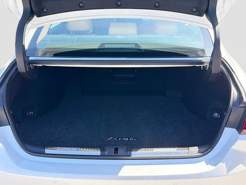 Used 2025 Lexus ES 350 Ultra Luxury w/ Accessory Package (Z1) image 13