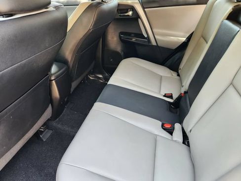 Used 2018 Toyota RAV4 Limited w/ Advanced Technology Package FWD image 31