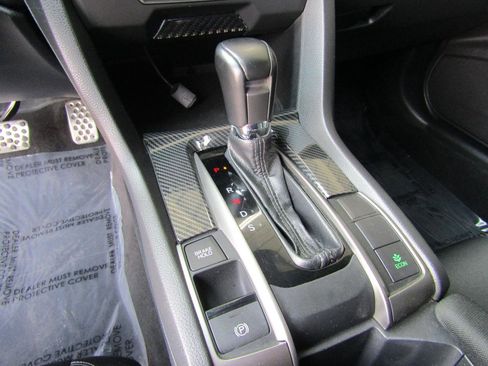 Used 2019 Honda Civic Sport image 18