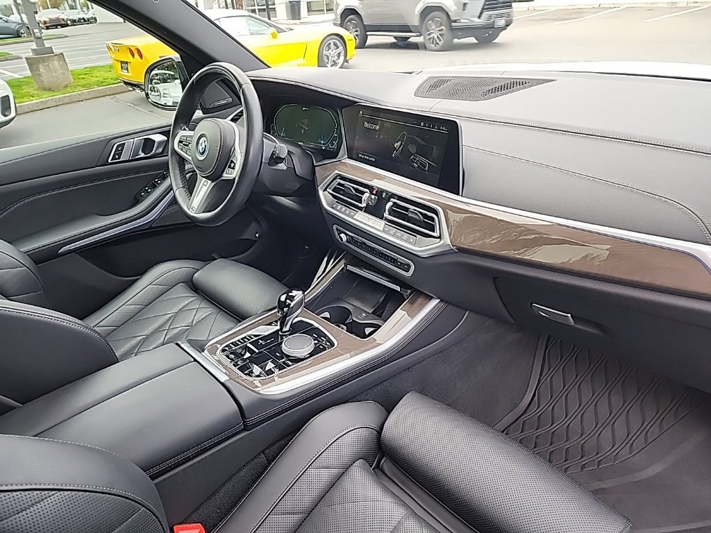 Used 2023 BMW X5 xDrive45e w/ M Sport Package AWD/4WD image 20