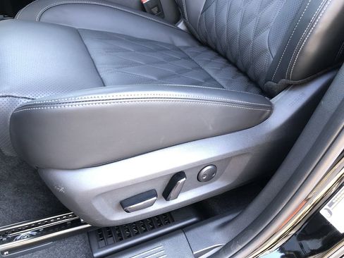 New 2026 Nissan Rogue Platinum w/ Platinum Premium Package image 23