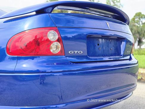 Used 2004 Pontiac GTO image 11