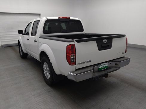 Used 2020 Nissan Frontier SV w/ SV Utility Package RWD image 5