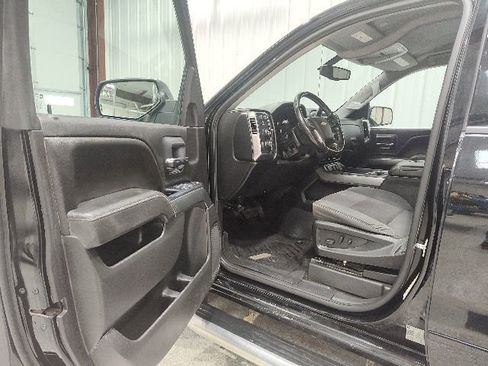 Used 2018 Chevrolet Silverado 1500 LT w/ All Star Edition AWD/4WD image 11