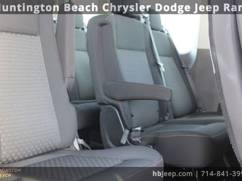 Used 2023 Ford Transit 350 XLT image 42