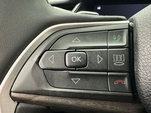 Certified 2024 Jeep Grand Cherokee L Limited w/ Luxury Tech Group II AWD/4WD image 35