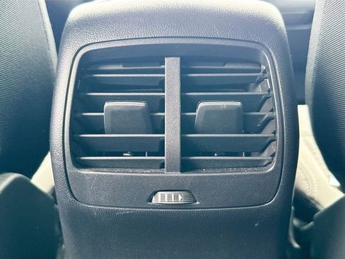 Used 2022 Ford Escape SE w/ SE Sport Appearance Package AWD/4WD image 26
