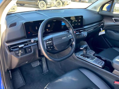 Certified 2026 Kia Sportage EX image 36