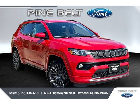 Used 2022 Jeep Compass Limited AWD/4WD image 1
