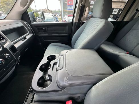 Used 2017 RAM 1500 Express image 14