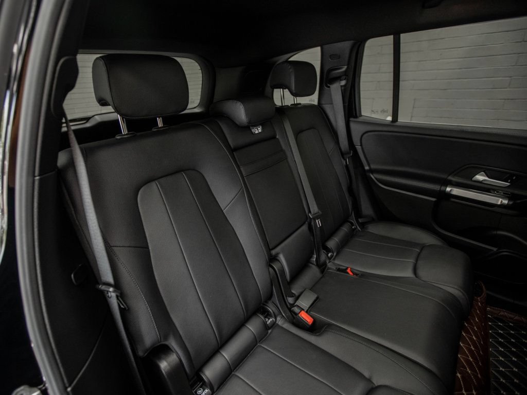 Used 2020 Mercedes-Benz GLB 250 4MATIC image 27
