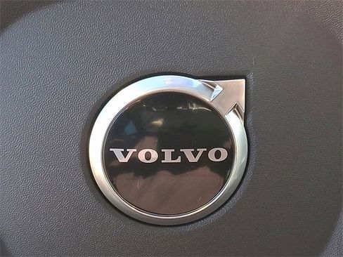 New 2026 Volvo XC60 B5 Plus w/ Climate Package image 12