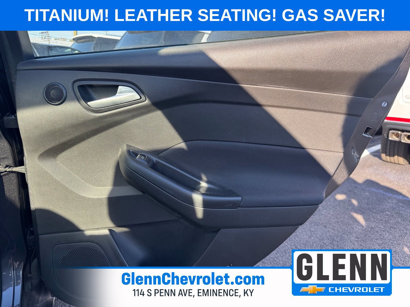 Used 2016 Ford Focus Titanium FWD image 29