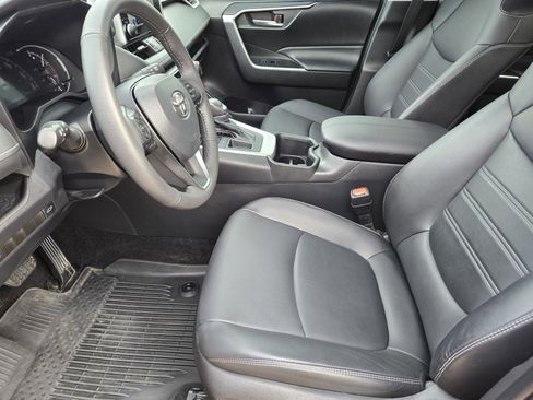 Used 2024 Toyota RAV4 XLE Premium image 16