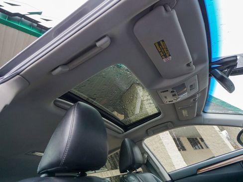 Used 2014 Lexus ES 300h image 31