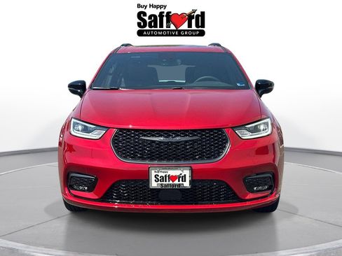 New 2026 Chrysler Pacifica Select w/ S Appearance Package FWD image 8