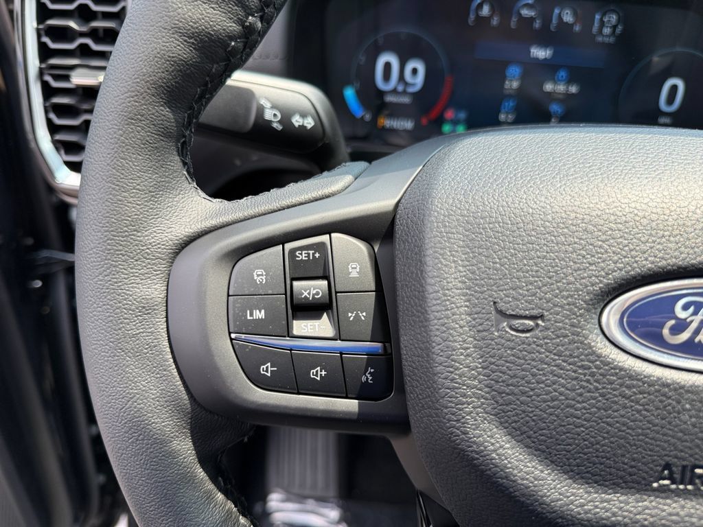 New 2026 Ford Ranger Lariat w/ FX4 Off-Road Package AWD/4WD image 14