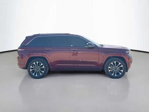 Used 2023 Jeep Grand Cherokee Overland AWD/4WD image 8