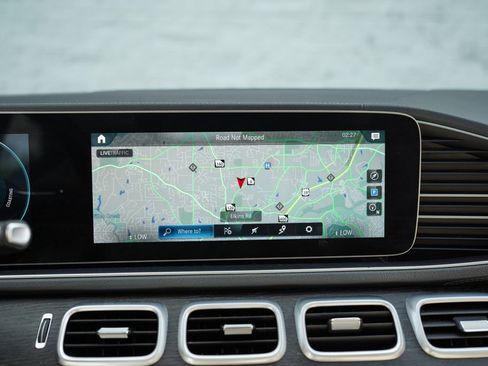 Used 2020 Mercedes-Benz GLS 580 4MATIC image 33