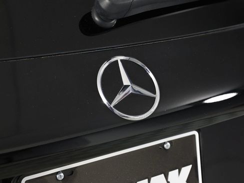 Used 2022 Mercedes-Benz GLC 300 image 23