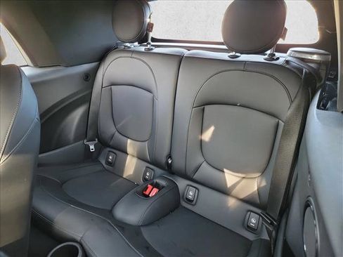 Used 2020 MINI Cooper S image 12