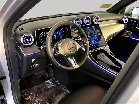 Certified 2026 Mercedes-Benz GLC 300 4MATIC image 18