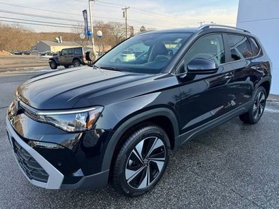 New 2026 Volkswagen Taos SE