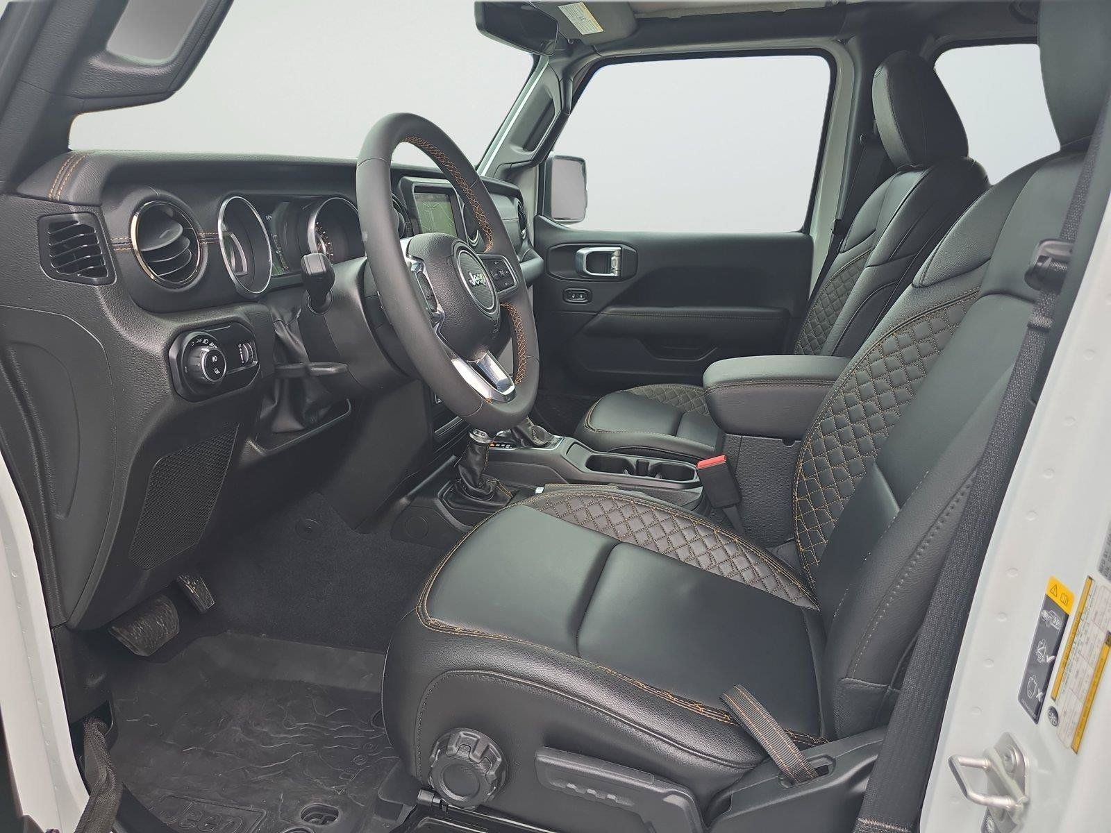 Used 2023 Jeep Gladiator Overland AWD/4WD image 21