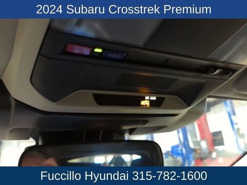 Used 2024 Subaru Crosstrek 2.0i Premium image 14