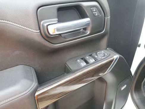 Used 2021 Chevrolet Silverado 1500 LT Trail Boss w/ Convenience Package II image 29