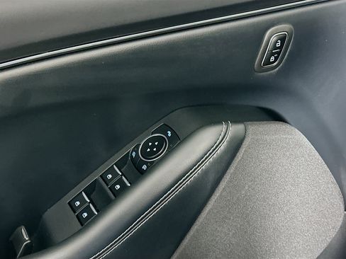 Used 2023 Ford Mustang Mach-E Select image 15