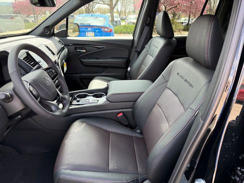 New 2026 Honda Ridgeline Black Edition image 13