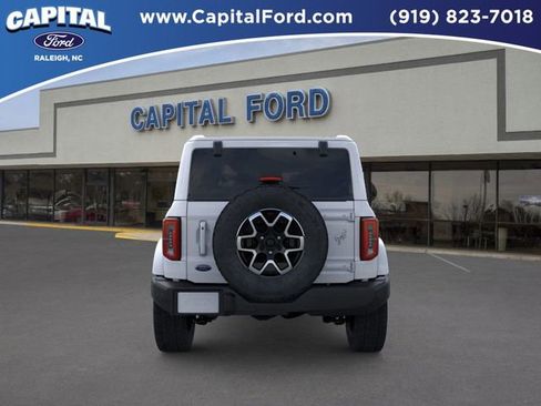 New 2025 Ford Bronco Outer Banks image 5