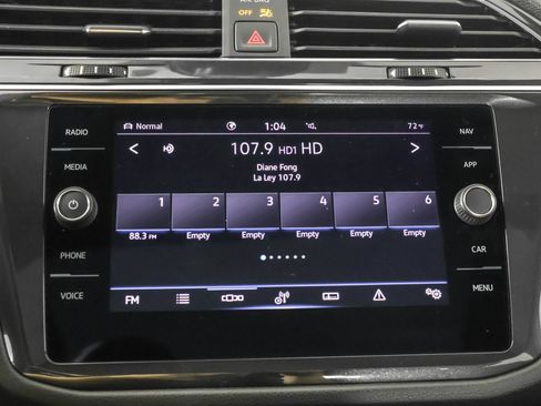 Used 2023 Volkswagen Tiguan SEL R-Line AWD/4WD image 29