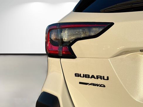 Certified 2024 Subaru Outback Onyx Edition image 10