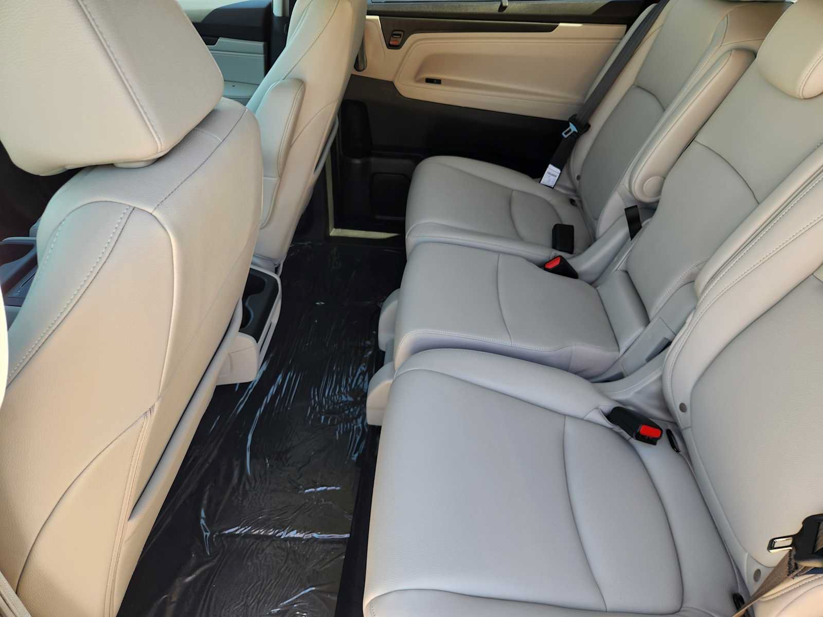 New 2027 Honda Odyssey EX-L image 23