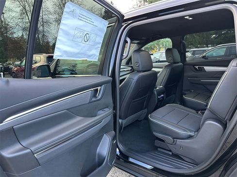 New 2026 Buick Enclave Preferred w/ Power Package image 16