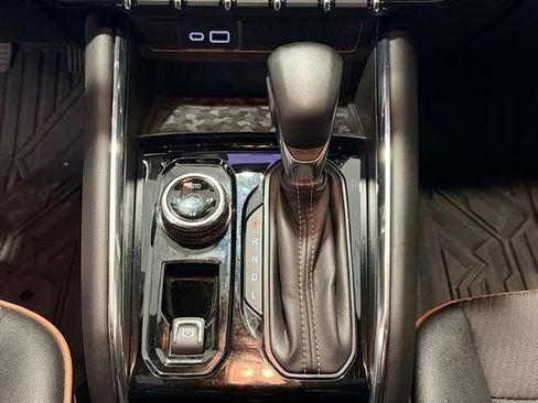 Used 2024 GMC Canyon AT4 w/ Canyon Safety Plus Package image 16