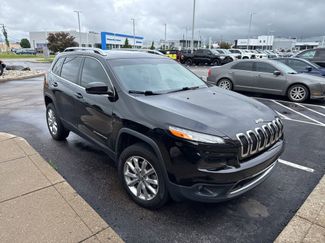 Used 2017 Jeep Cherokee Limited AWD/4WD video 2