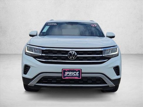 Used 2023 Volkswagen Atlas Cross Sport SE FWD image 2