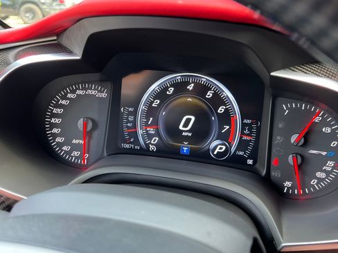 Used 2019 Chevrolet Corvette ZR1 RWD image 30
