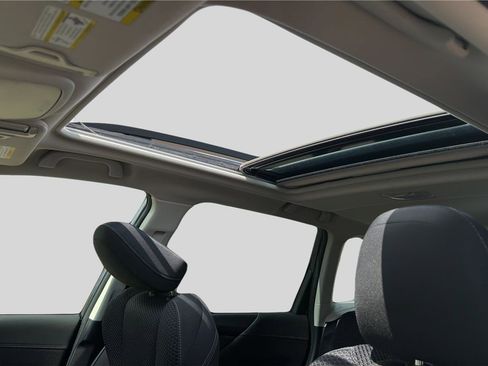 Used 2023 Subaru Forester Premium image 15