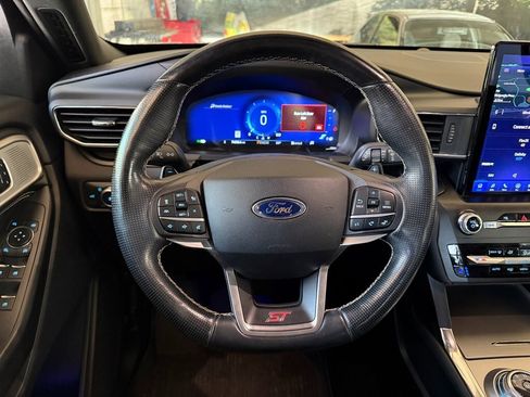 Used 2020 Ford Explorer ST w/ ST Street Pack image 12