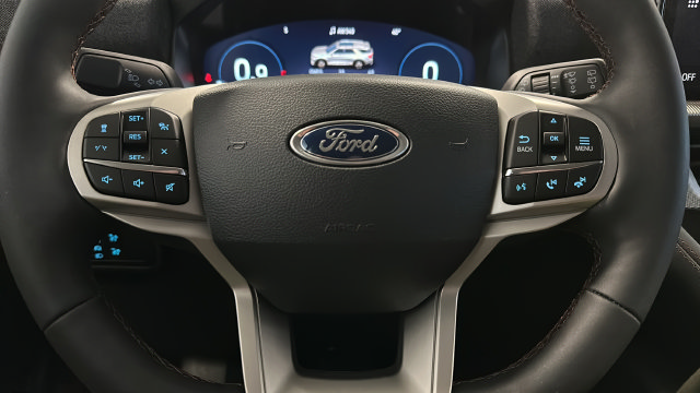 New 2026 Ford Explorer Active w/ Active Comfort Package AWD/4WD image 16