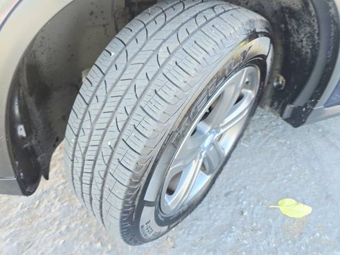 Used 2017 Mercedes-Benz GLC 300 4MATIC image 48