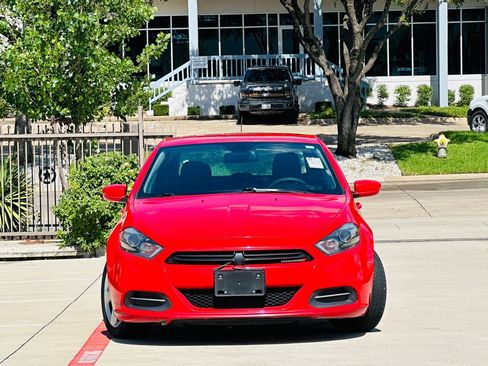 Used 2016 Dodge Dart SXT FWD image 2